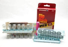 Vintage Sylvania Blue Dot M3 12 Clear Flashbulbs & 2x Super 10 Flip Flash Packs.