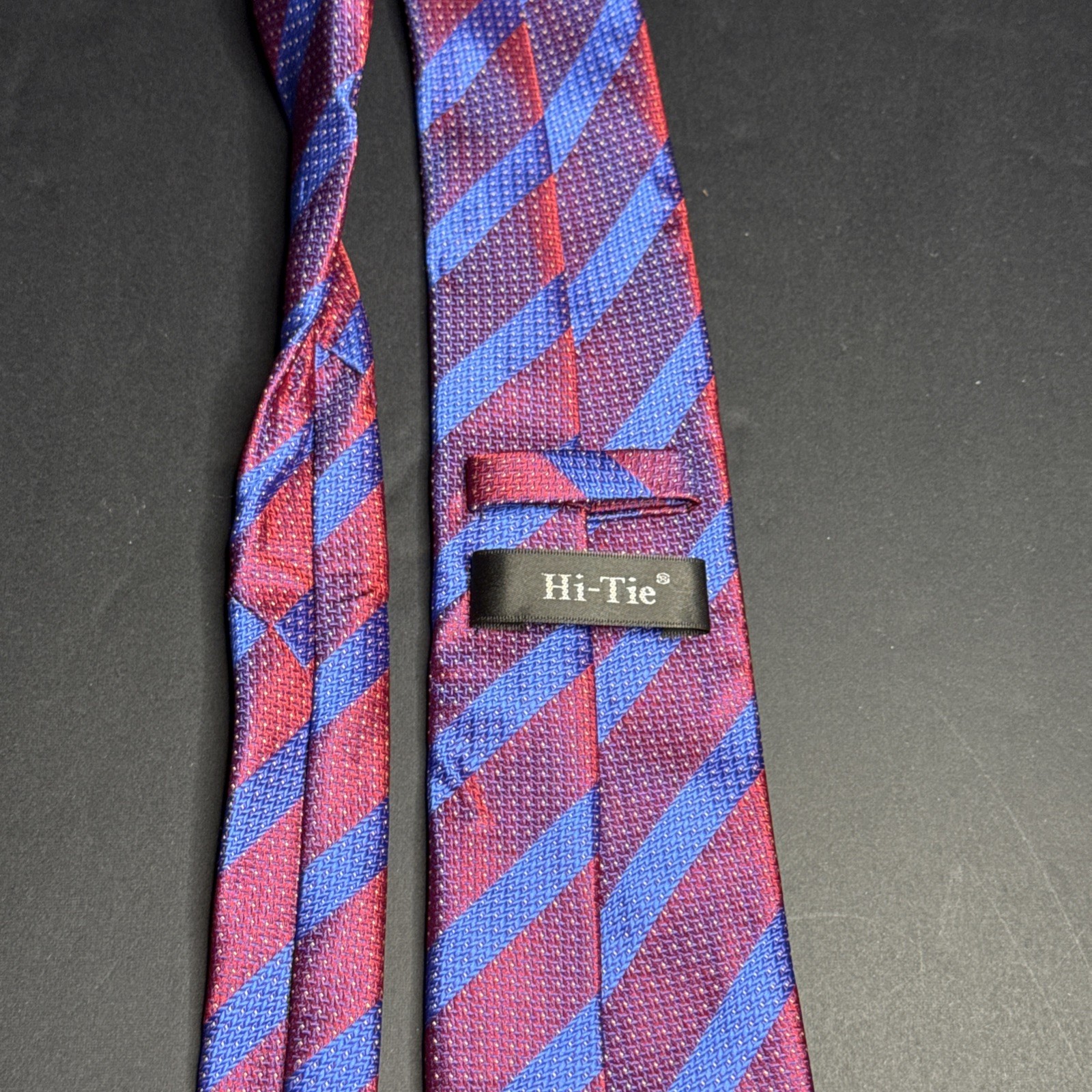 Hi-Tie Men’s Tie -Blue/Red Striped