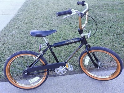Vintage Old School Bike Huffy Thunder BMX 36 Early 1980's 20