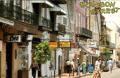 Postcard Continental  6''X4'' Bourbon Street The Panda Bear New Orleans LA P2330