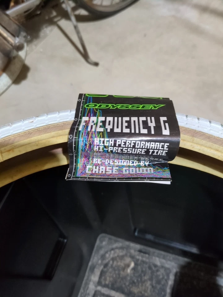 Neumáticos BMX Odyssey Frequency G 100 Psi Freestyle Old School GT Dyno Haro NOS Foto 2 de 4