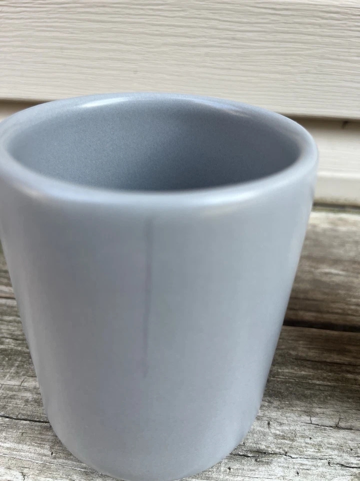 Tazas de arte de leche Fellow Monty - Taza de café con leche de cerámica de doble pared - 11 oz gris con negro Foto 4 de 4