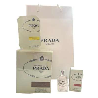Prada Les Infusions Set: Vanille Candle, Rhubarbe Dabber + Gift Bag
