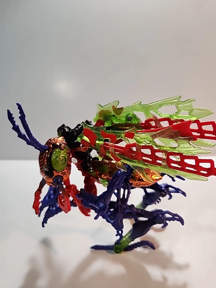 Figura de acción Hasbro Beast Wars Transmetals 2 Scourge Foto 3 de 4