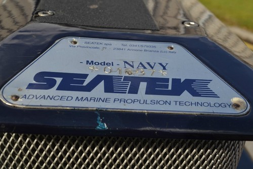 SEATEK Navy 660HP Marine Diesel Engine 3100RPM - Picture 10 of 12