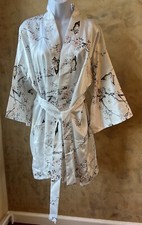Vintage Marukyo Butterfly Cherry Blossom White Silver Thread Kyoto Tokyo Robe