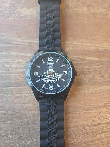 Men's NHL GAME TIME Chicago Blackhawks 2014 Stanley Cup Champions Watch - Picture 2 of 9