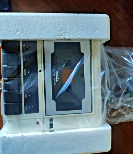Commodore 64 C64 Nuovo in Scatola con Garanzia Originale + Data Recorder 4403 - Foto 6 di 6