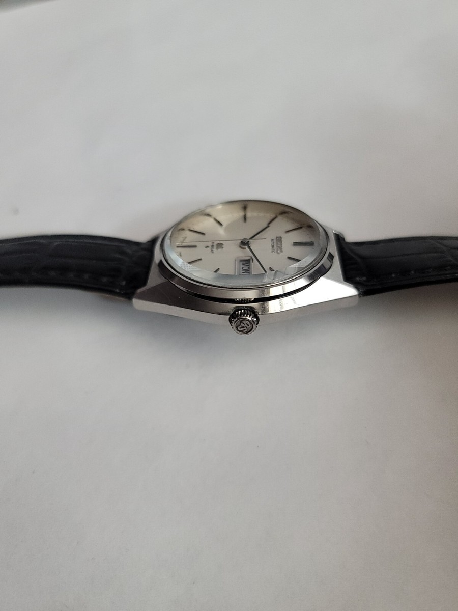 Vintage Grand Seiko 5646-7011 High Beat Day-Date Automatic Watch