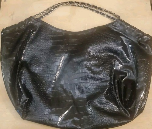 Daisy Fuentes Women XL Black Shoulder Bag Tote Purse - Picture 2 of 4
