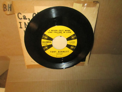 TONY BENNETT - I NEVER FELT MORE LIKE LOVE / CA C'EST L'AMOUR rare 45 rpm VG+
