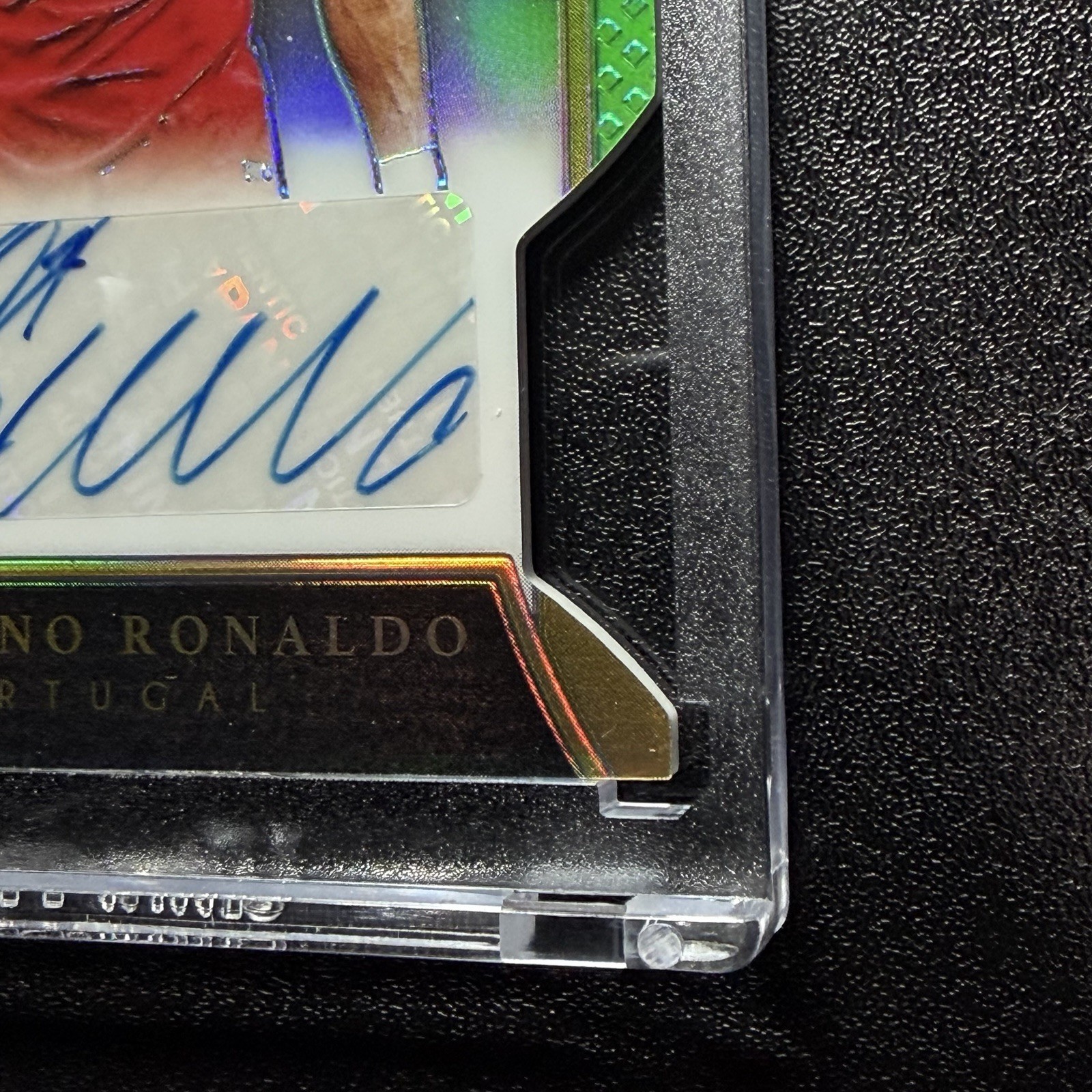 2016-17 PANINI SELECT AUTO CRISTIANO RONALDO /20 Green Prizm Autograph view 4