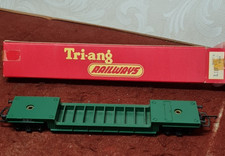 Triang Hornby R118  Bogie Well Wagon Green