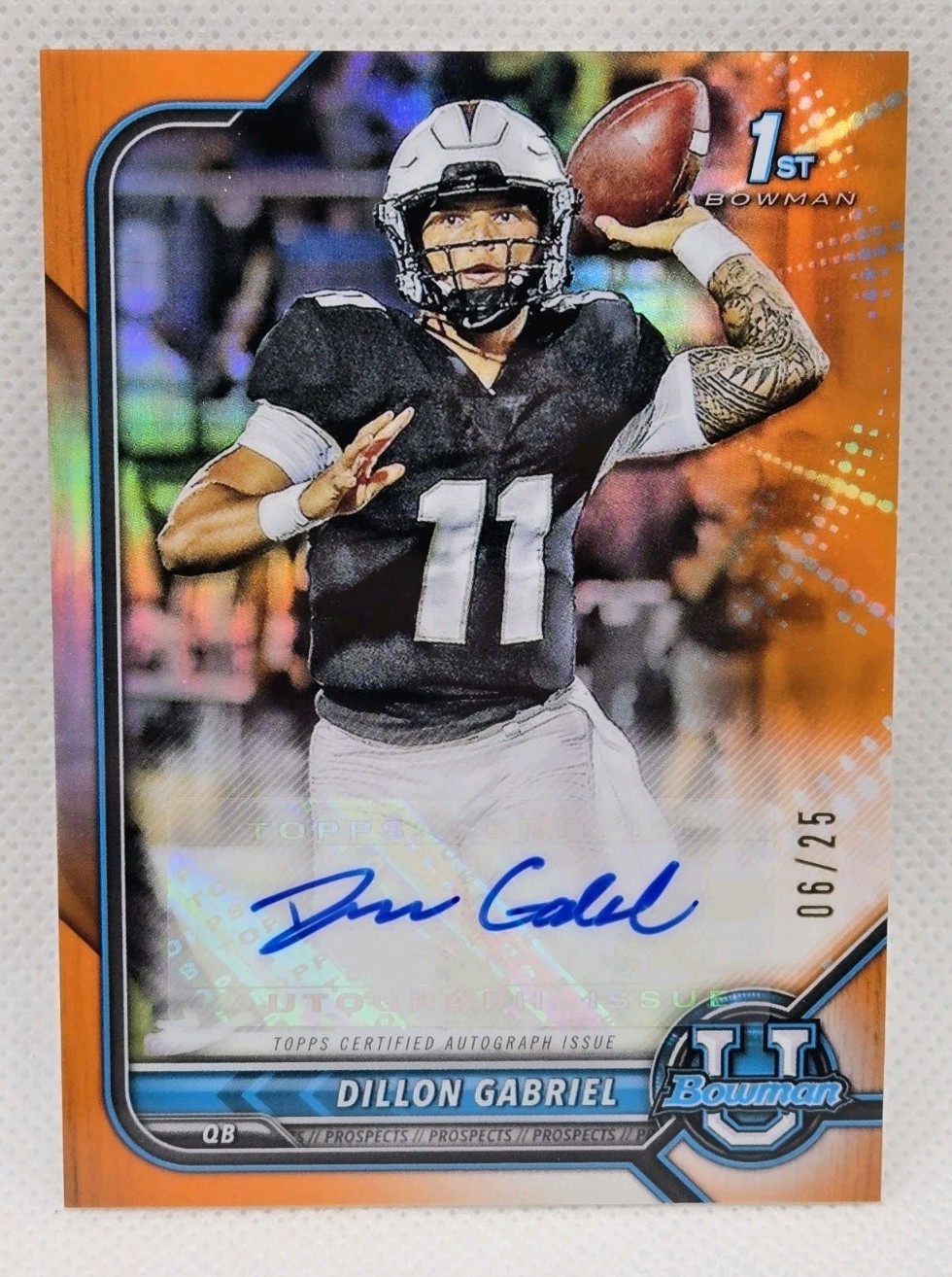 2021-22 Bowman University Dillon Gabriel 1st Orange Auto /25 #BCPA-DG Browns