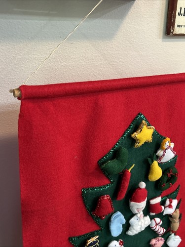 Cute Vintage Handmade Felt Christmas Tree Advent Calendar Snap On/Off Ornaments - Picture 14 of 15