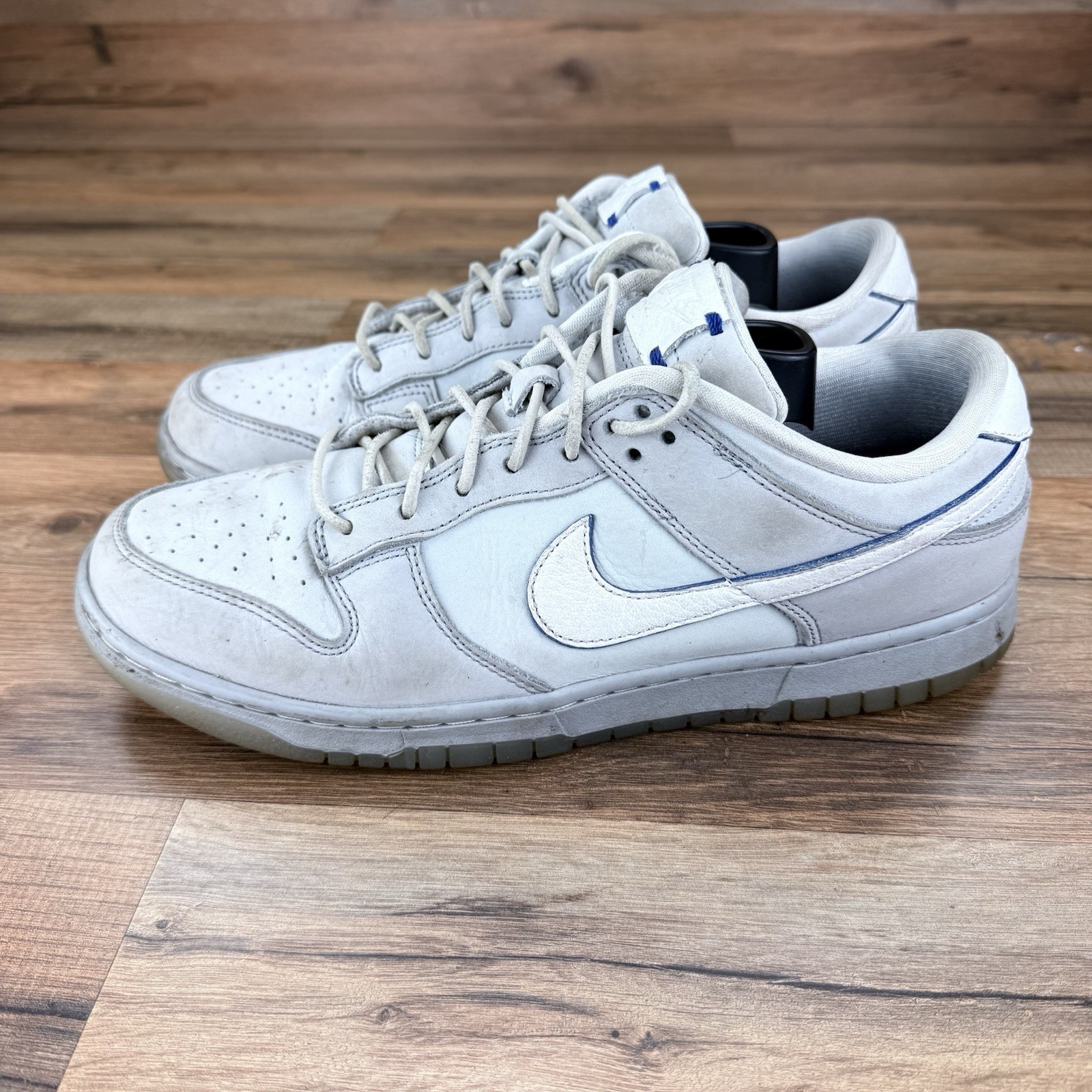 Nike Size 11 Leather Sneaker Dunk Low Wolf Grey Pure Platinum Dunk Low GS  main image 2