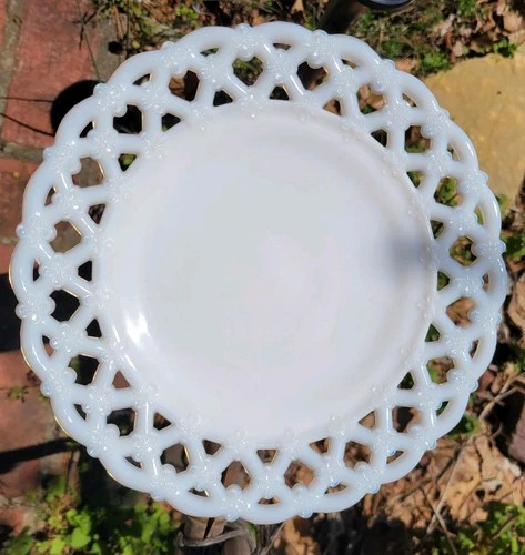 Vintage Westmoreland Milk Glass Plate Forget Me Not Open Lace 8.5"