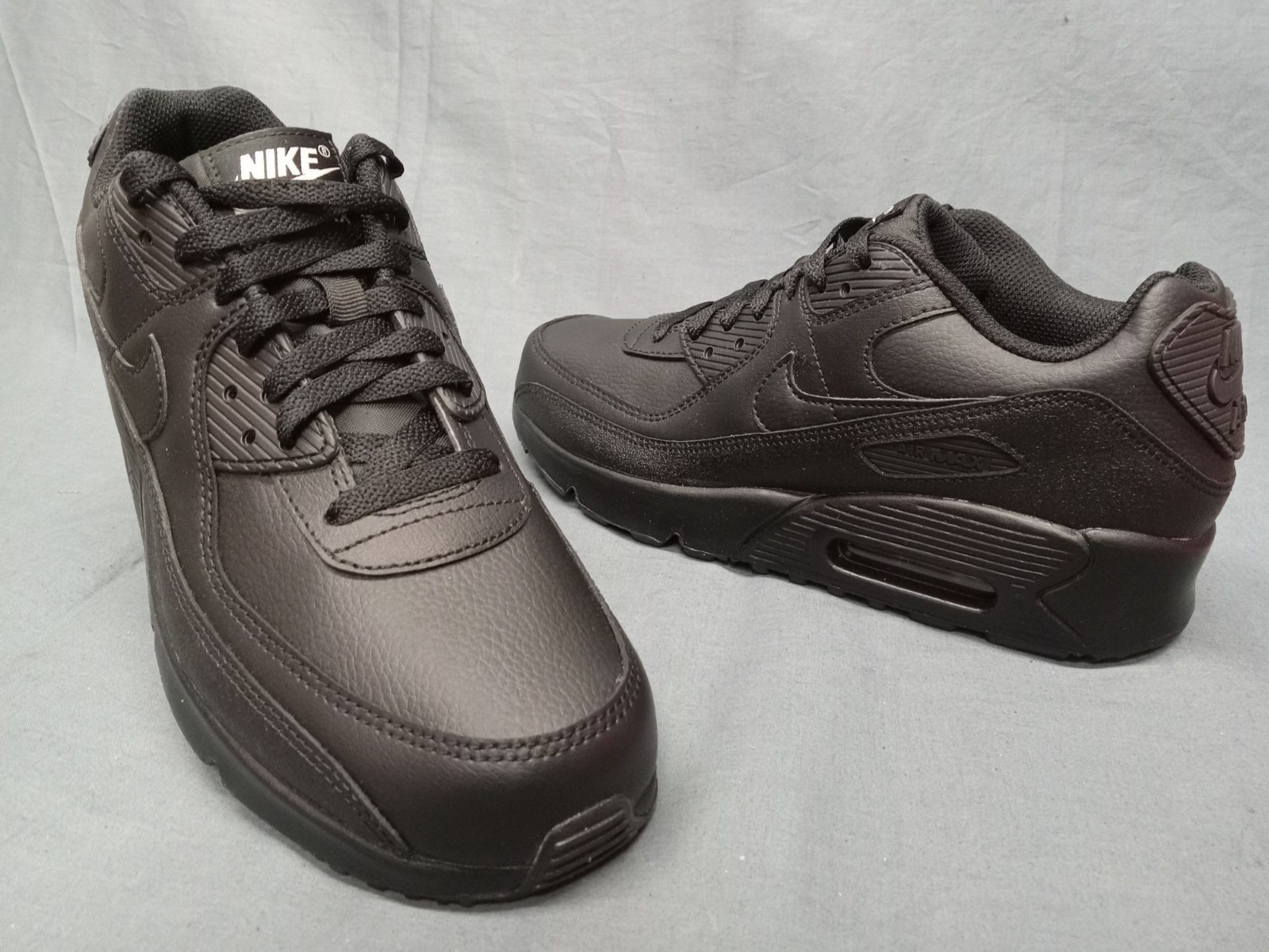 Boys Size 7 New In Box!