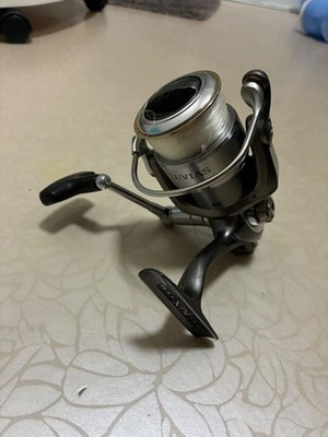 DAIWA 07 LUVIAS 2500 Spinning Fishing Reel Silver Japan No Box