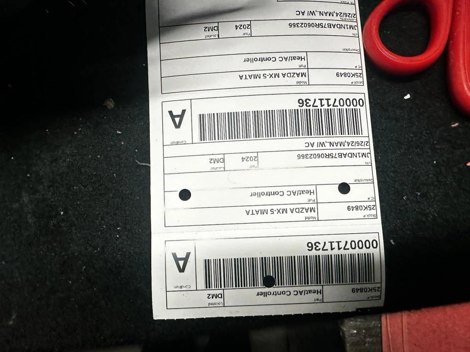 MIATA     2024 Temperature Control 2065630 - Image 4 of 4