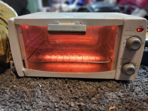 small white toaster oven