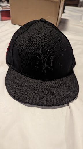 EMINEM Jay-Z 59Fifty Blueprint 3 New York Yankees ABE Size 7 1/4