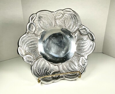 Aluminum Serving Bowl  10   Rabbit Bunny Design