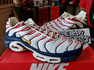 air max nautical