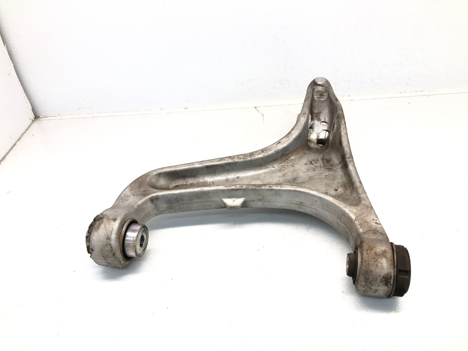 2014-2024 MASERATI GHIBLI S 3.0L RWD RIGHT PASSENGER FRONT LOWER CONTROL ARM OEM