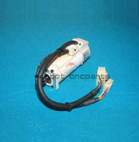 One Panasonic servo motor MSMA012A1N It good condition Used
