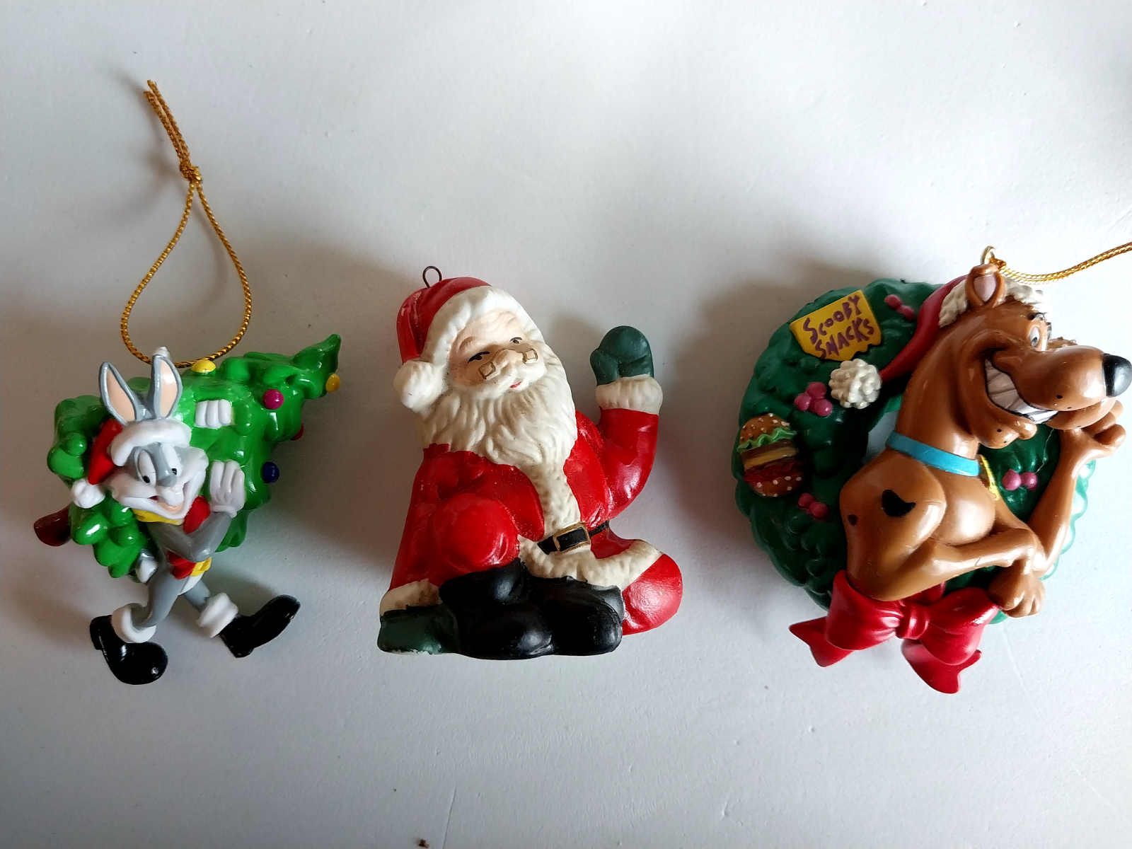 Santa Claus BUGS BUNNY Scooby Doo Lot of 3 Variety Christmas Decorations Holiday