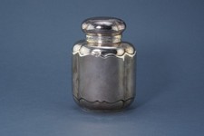 Versilberte Teedose, Jugendstil?, sehr sch&ouml;n,  gesch&auml;tzt 1900-1920, H&ouml;he 13 cm