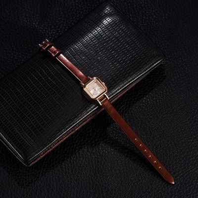 (Brown)Female Quartz Wrist Watch Analog PU Strap Wristwatch BGS