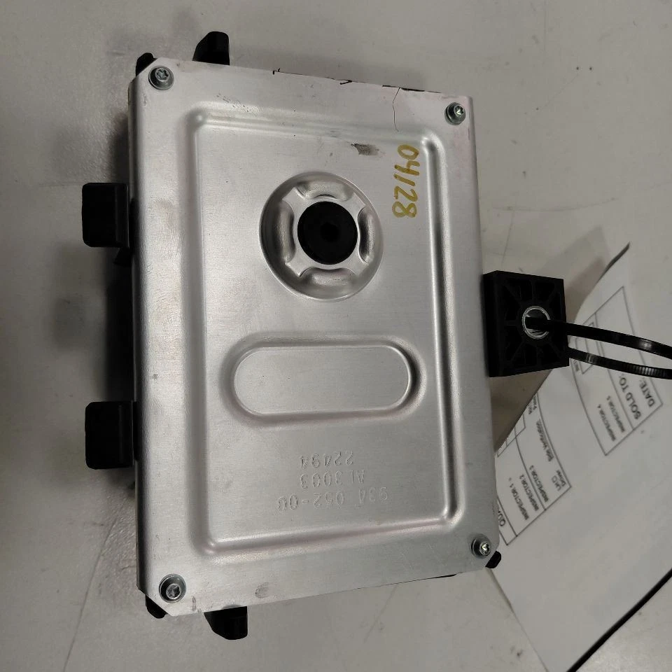 Модуль управления подвеской 17-24 Chevy Express 2500 Van - Изображение 4 из 4