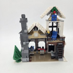 LEGO 10199 Winter Village Toy Shop Almost Complete W/ Manual No Box *READ DESCR*