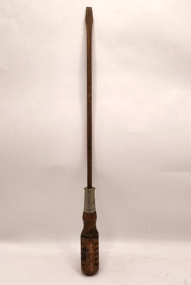 Vintage Irwin 800-4'' Wood Handle Screwdriver Made in USA 15'' Long Collectible