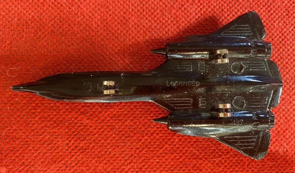 Modellino Aereo Jet SR-71 BLACKBIRD LOCKHEED Metallo Pressofuso Piccolo Formato - Immagine 3 di 3