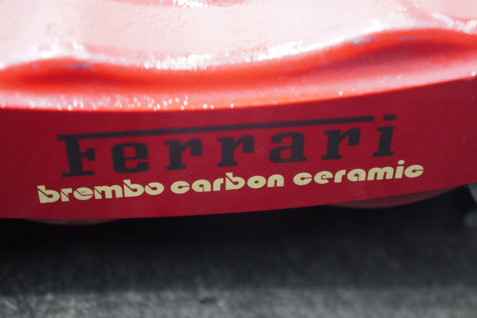 Rear Left Brake Caliper Red 311670 OEM Ferrari California T 2015-18
