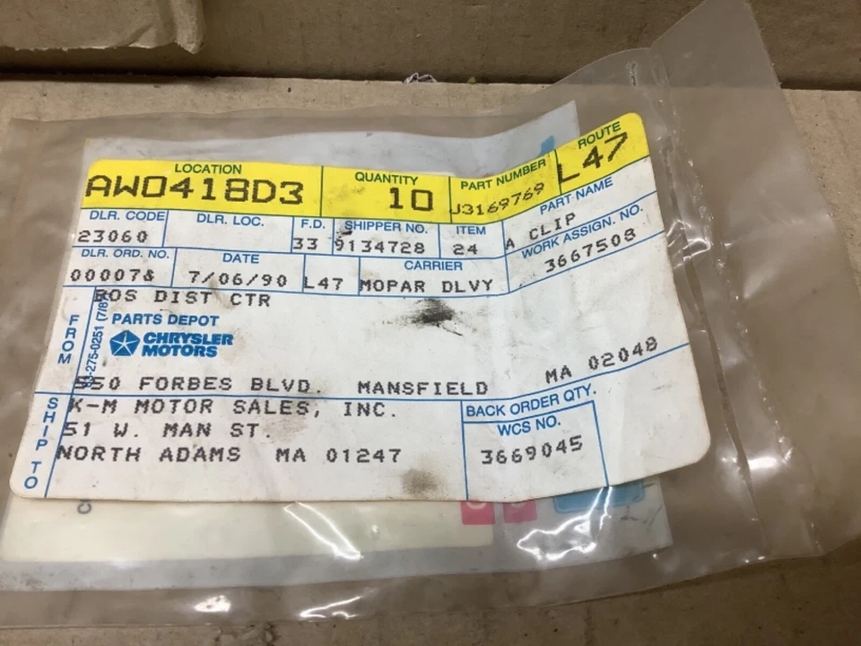 NOS MOPAR Clutch Boot Retaining Clip Jeep 1972 - 1986 CJ5 CJ7 CJ8 4.2L J3169769 Foto 2 de 3