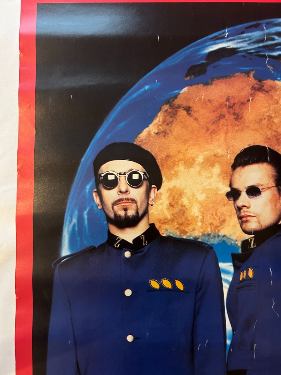 額装品/ZOO TV Tour/U2/ユーツー/アート/ポスター/インテリア ZOO Silver Foil Poster – U2 Shop US