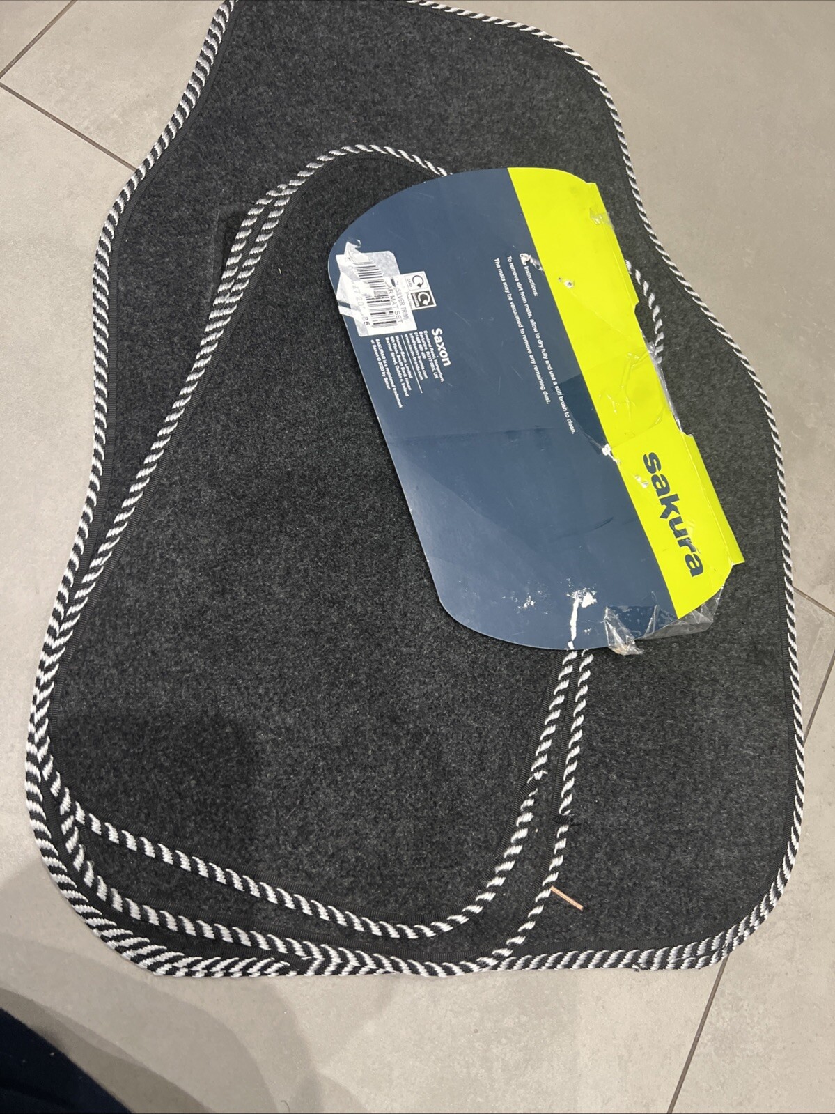 SAKURA CLASSIC CAR MAT Set