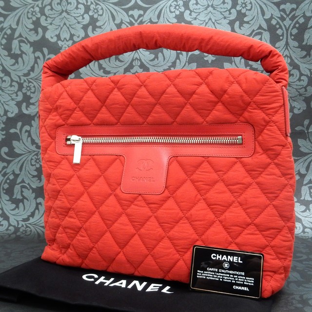 chanel coco red