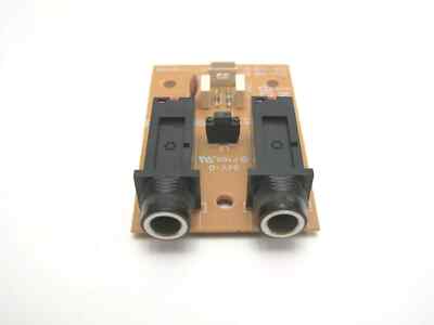 ROLAND HP-137 PIANO KEYBOARD PARTS - board - input jack  440.01.0687