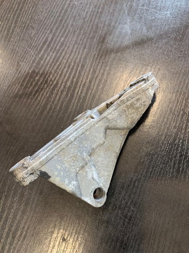 BMW 1 F20 F21 2013 Diesel 85kW Halterung Lager Motor 7810698 GSD37739