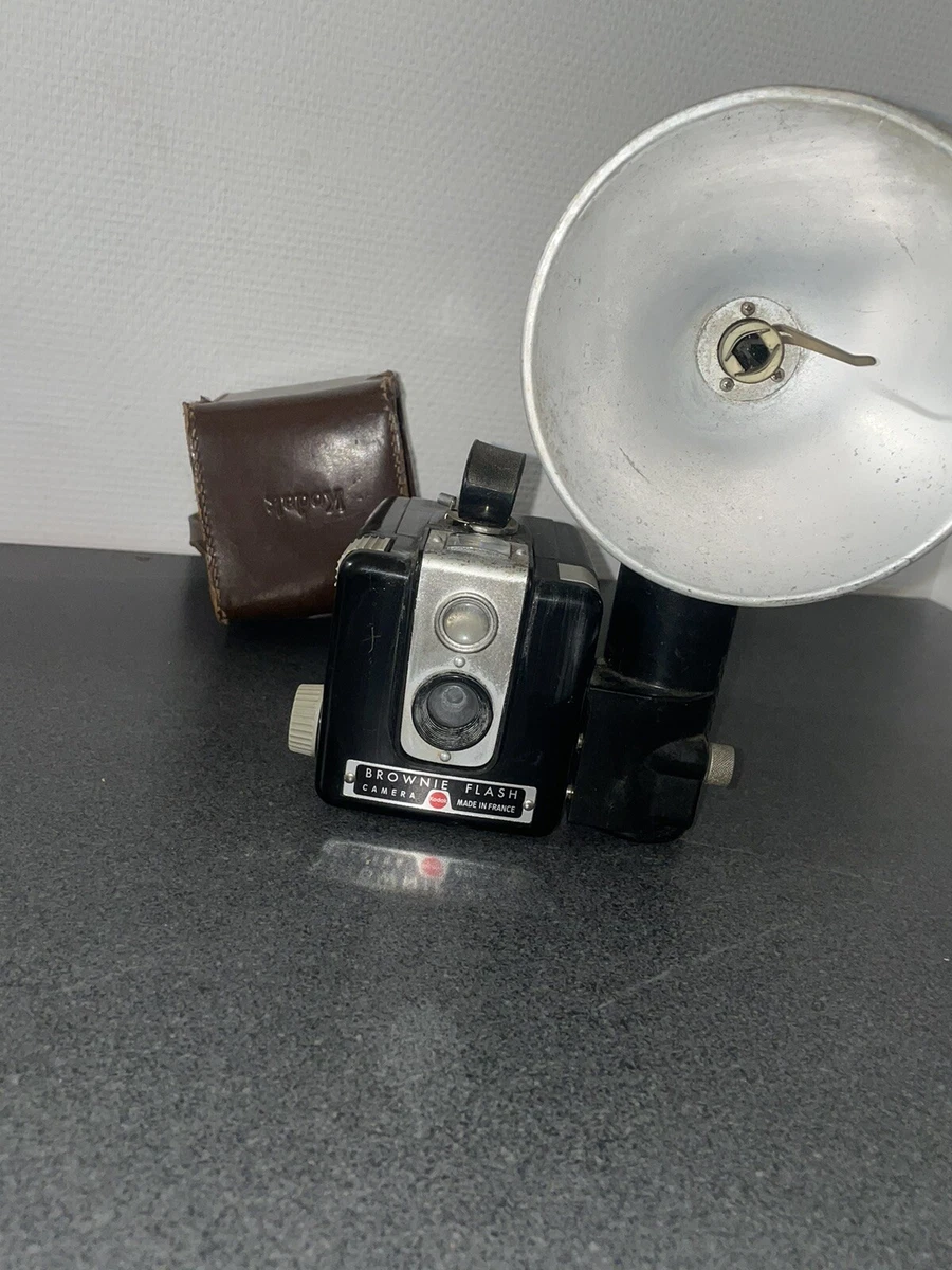 APPAREIL PHOTO ANCIEN Kodak brownie holiday flash en bakélite pour collection EUR 35,00