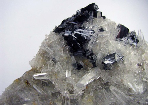 HUEBNERITE CRYSTALS and FINE NEEDLE QUARTZS on MATRIX from PERÚ......GREAT PIECE - Picture 8 of 12