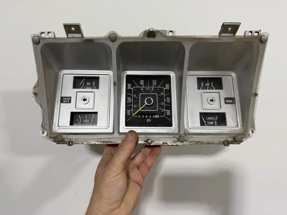 Cuadro de instrumentos Ford F100 F150 1977 1978 1979 F250 Bronco plateado Foto 3 de 4