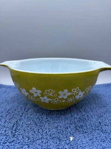 VTG Pyrex Spring Blossom Crazy Daisy Cinderella Mixing Bowl 442 1.5 qt Green/wht