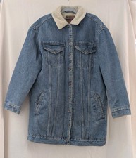 Levis Premium Sherpa Fleece Lining Long Trucker Denim jacket M Faux Fur
