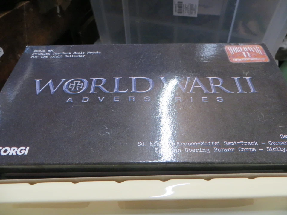 CORGI CLASSICS SdKfz 7 KRAUSS MAFFEI SEMI TRACK WWII ADVERSARIES CC60003 1/50 - Image 2 of 4